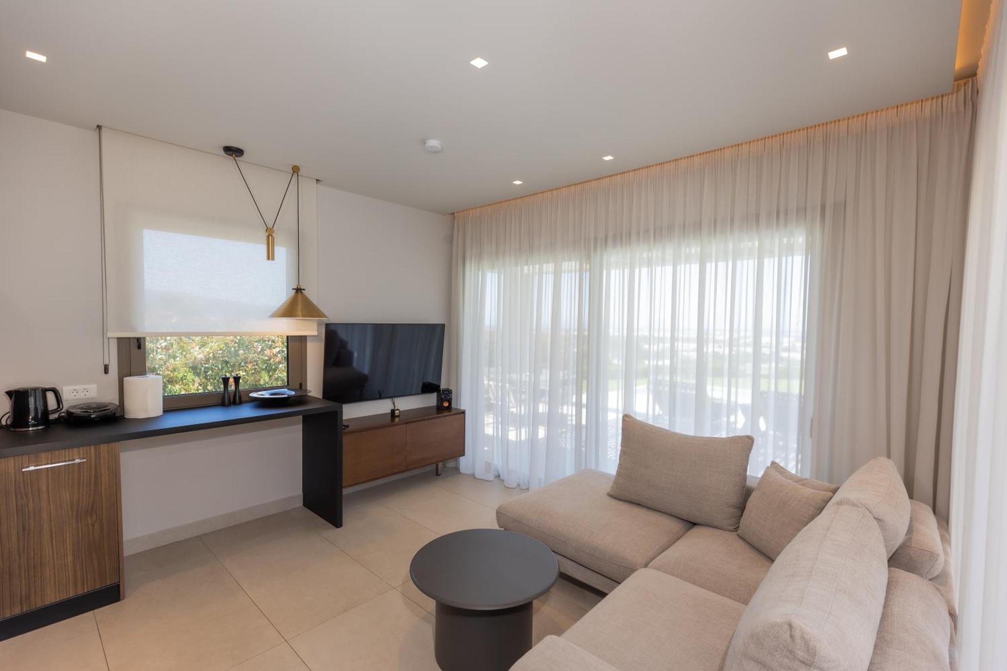 Maravilla Luxury Living 코스 타운 외부 사진